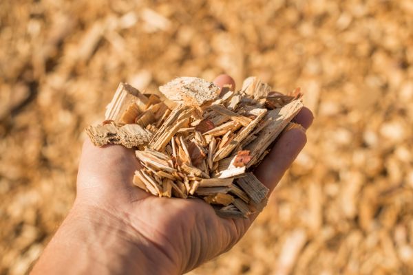 Wood Chips Spreading in Odessa
